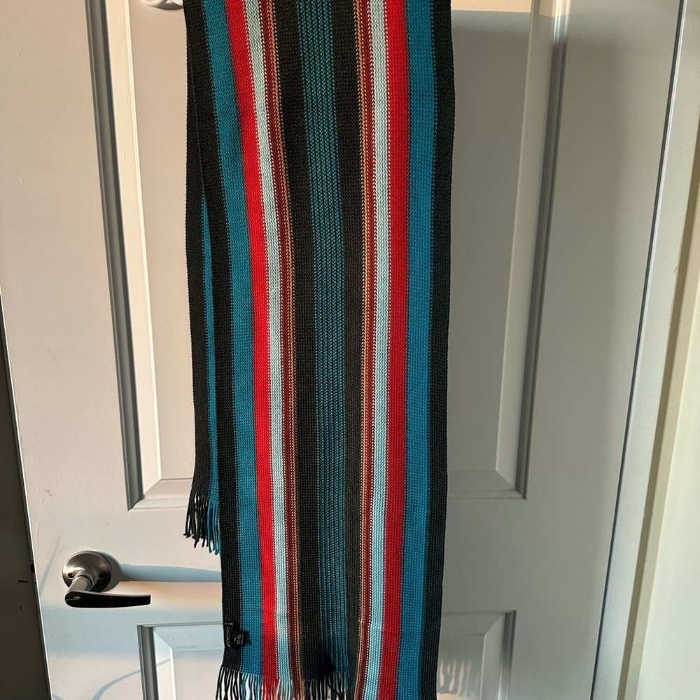 Valentino Scarf